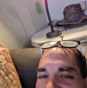 Meet your Posher, Bruce